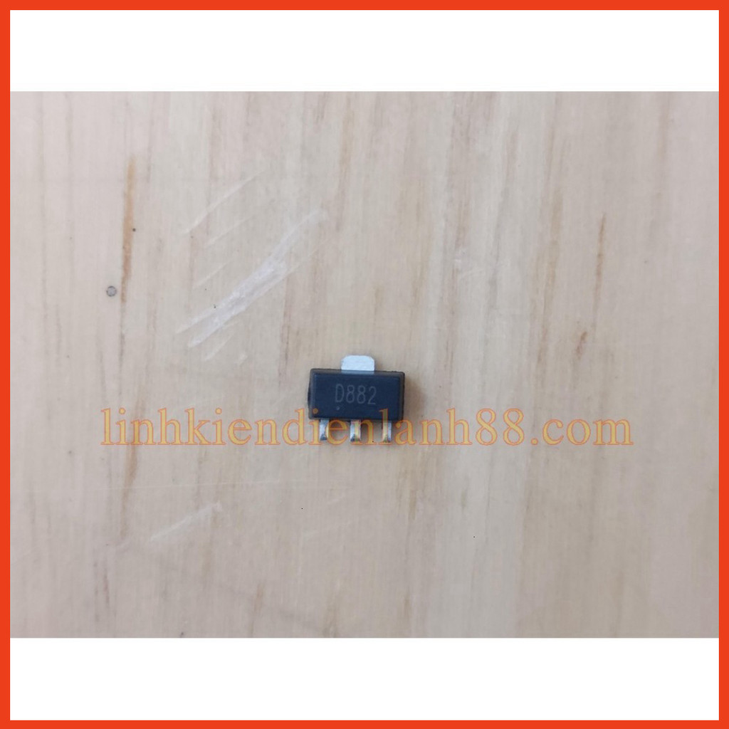 Sản phẩm Transistor D882 kiểu dán Sot-89 NPN (ngịch) mới chính Hãng 100%.