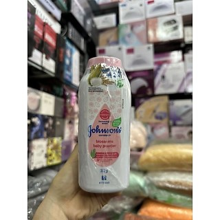 1 chai phấn thơm em bé Johnson's 200g 400g