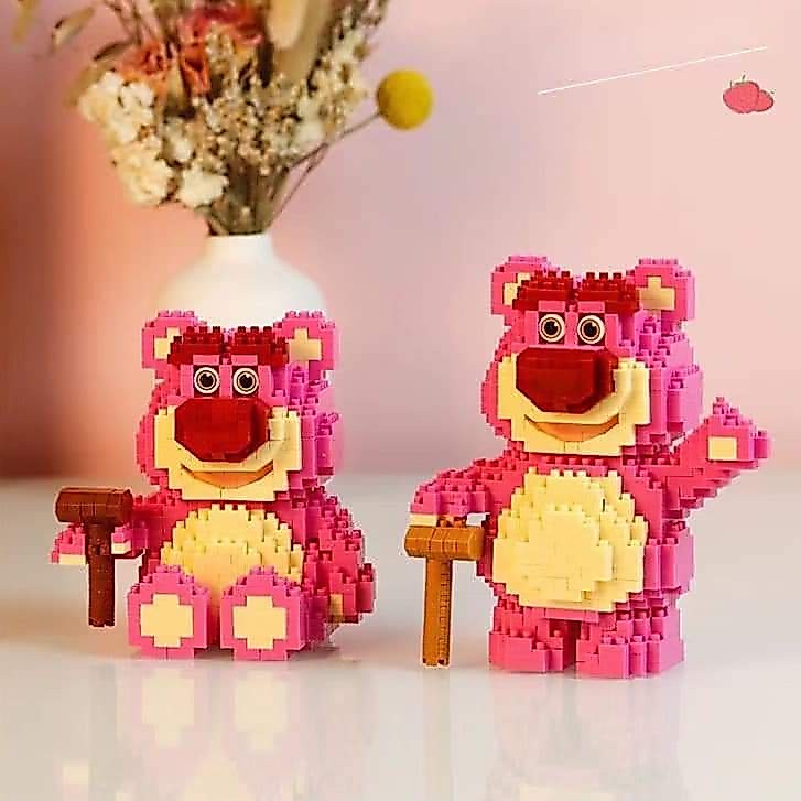 Mô hình lắp ráp Gấu Dâu Lotso Miniso hoạt hình Dễ Thương