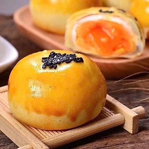 Combo 6-12 Cái Bánh Trứng Chảy Ngàn Lớp Bánh Đài Loan