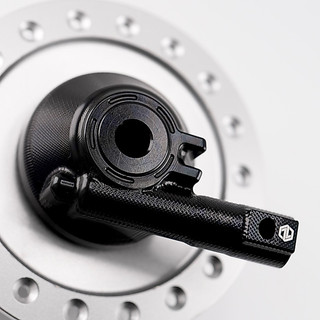 CHỤP CÔNG TƠ MÉT FULED CNC