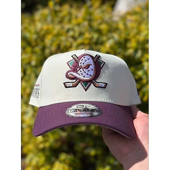 IN AA chất lượng-New Era Anaheim Ducks Chrome Plum Two Tone Edition 9Forty A Frame Snapback Hat