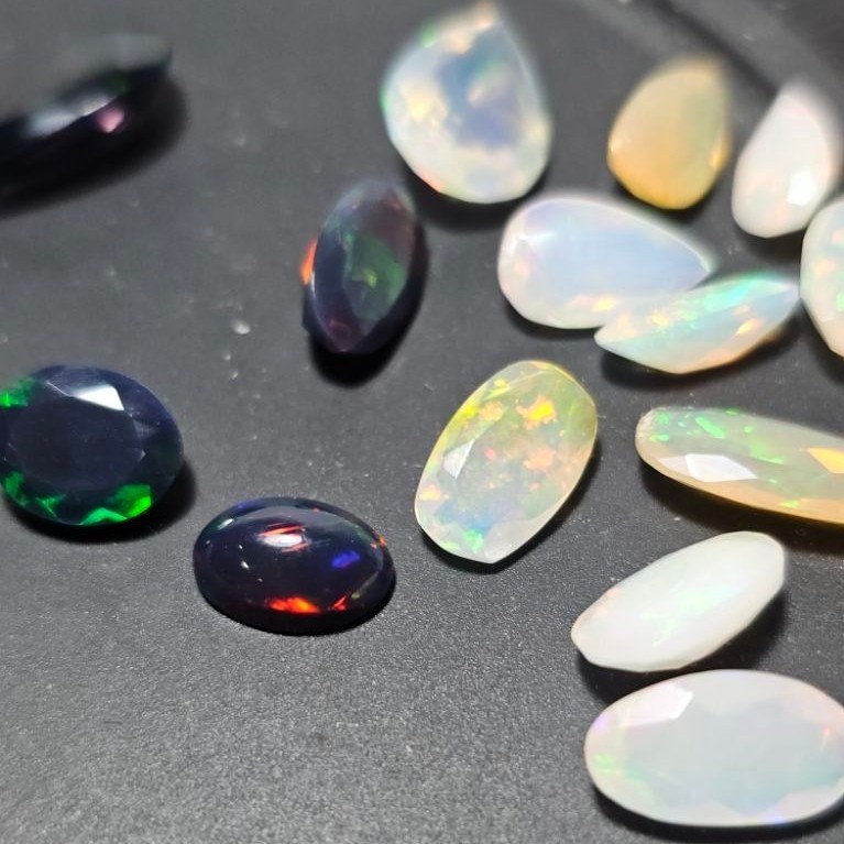 Đá Opal Ethiopia