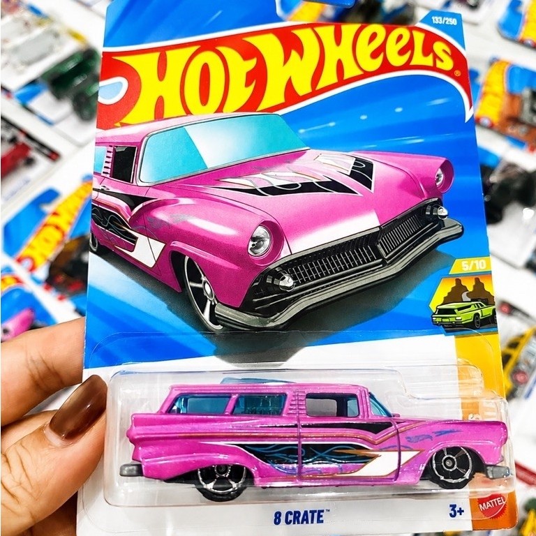💗 HOT WHEELS 8 CRATE™ – PINK EDITION