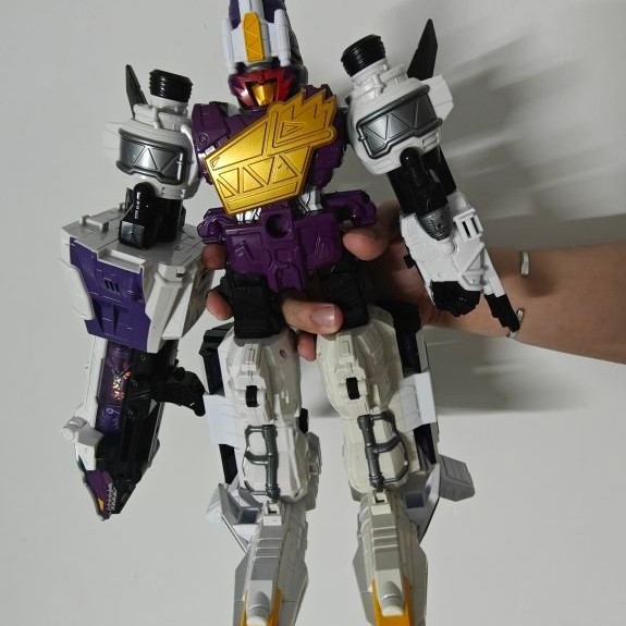 dx Kyoryuger - điện long số 9