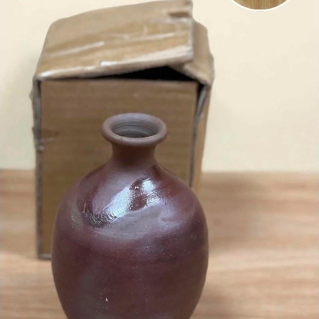 Bình gốm bizen hút lộc