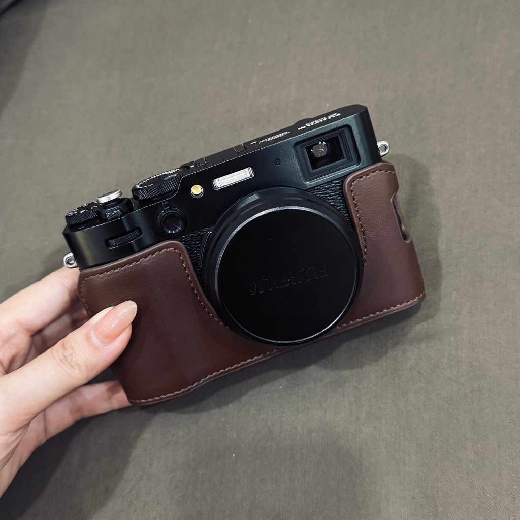 Pass bao da fujifilm x100vi màu nâu