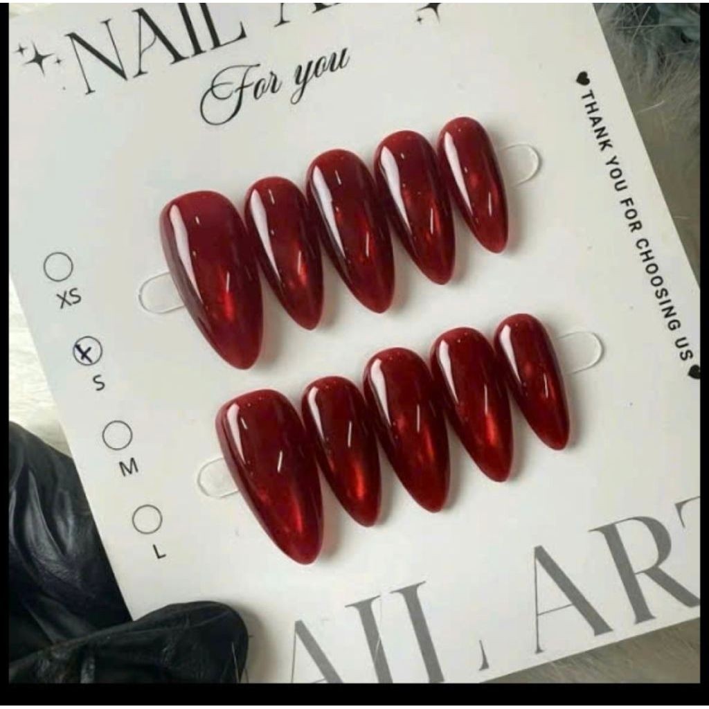 H21 - Nailbox Mắt Mèo Đỏ Sang Chảnh