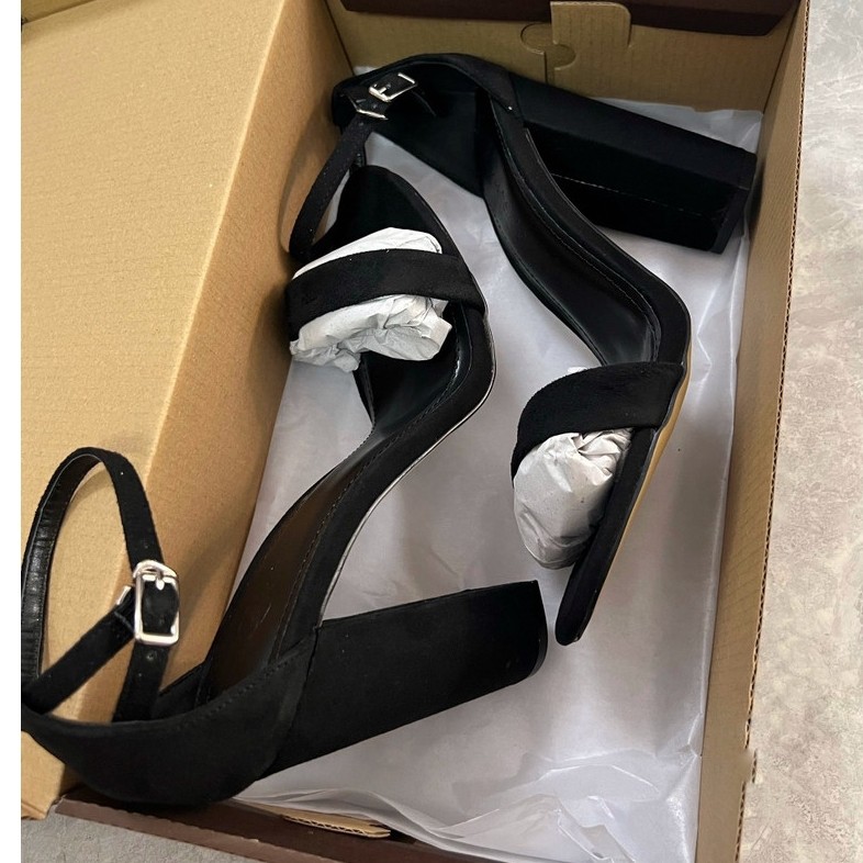 Giày Cao Gót Nữ Sandal Đế Vuông 7P Đen Lộn QUEENS STORE chắc chân,sang,tôn dáng cao 7-9-11p