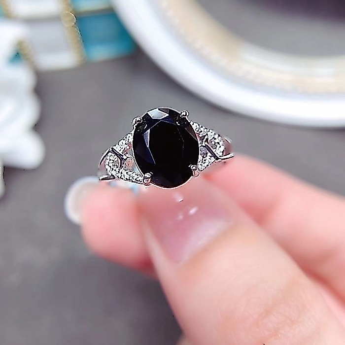 Nhẫn Spinel Đen Tự Nhiên Nữ Thiết Kế Mở Đá Quý Đen Phong Cách Tối Cao Tính Khí