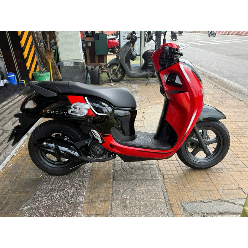 Tem Scoopy 2025 Tem xe