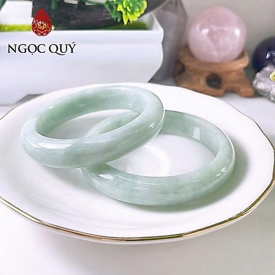 Vòng cẩm thạch A Myanmar - Ngọc phỉ thúy type A bản hẹ màu xanh táo ni 51-55 LM150- Ngoc Quý