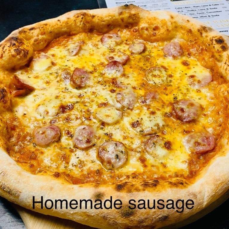 Sausage Pizza Đông Lạnh size L