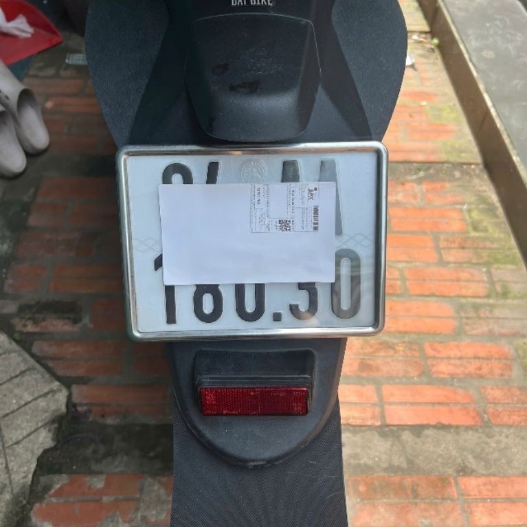 Chắn bùn dè sau xe điện Datbike Quantum S123