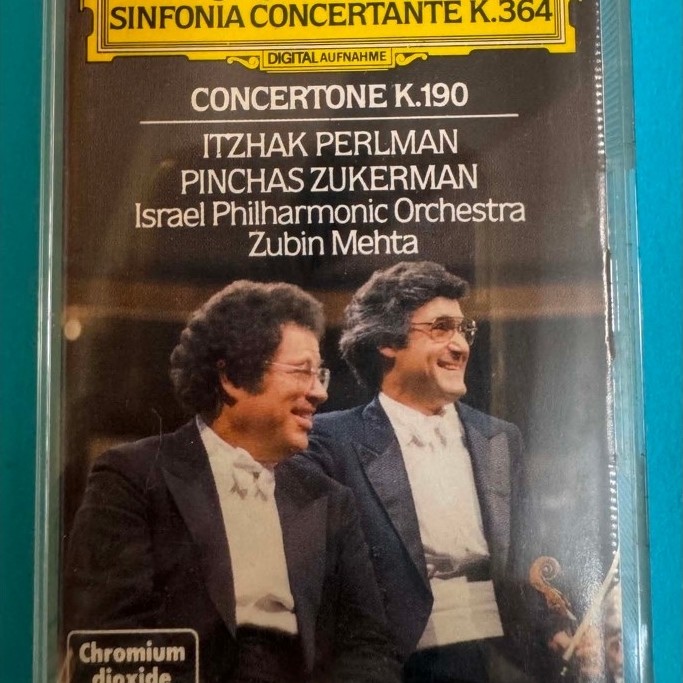 BĂNG CASSETTE CrO2 - Mozart - Sinfonia concertante KV 364 & Concertone KV 190  Violin: Itzhak Perlma