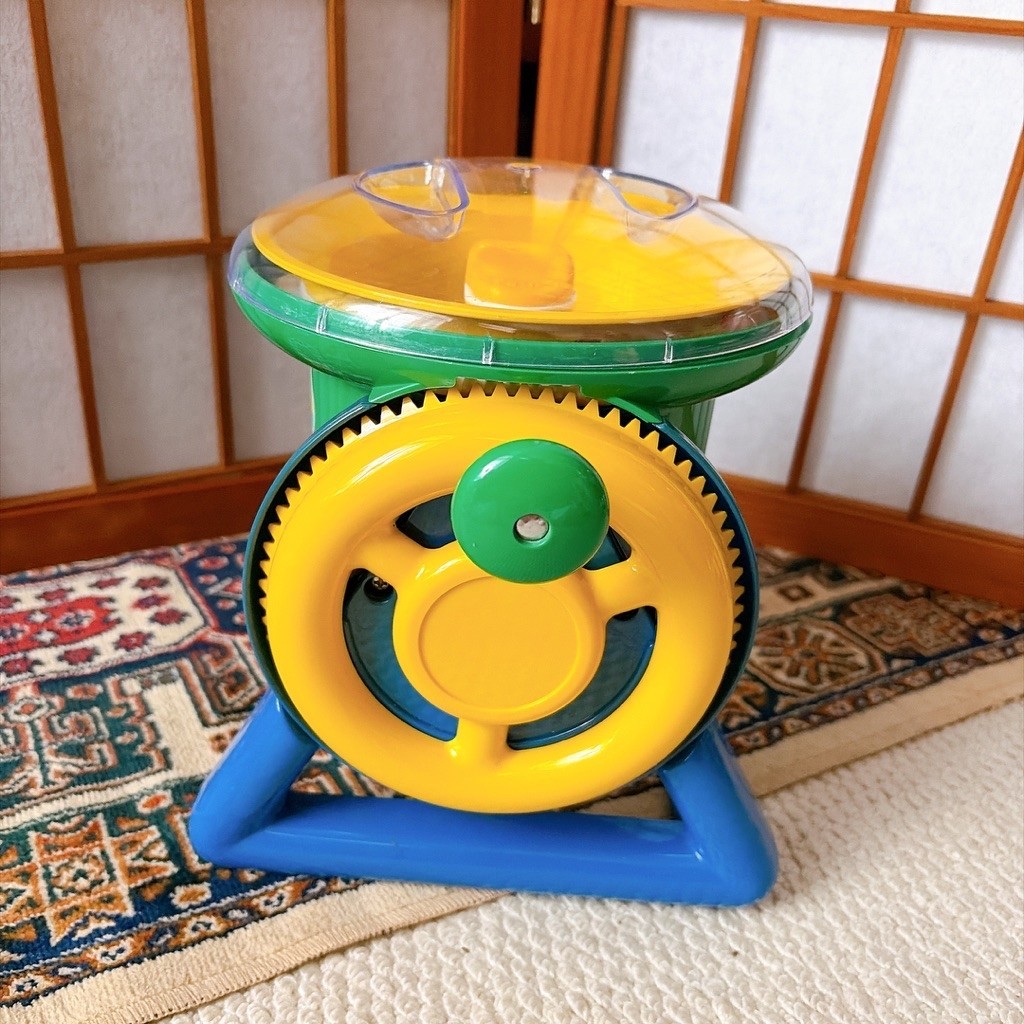 Máy làm đá bào xoay bằng tay Zojirushi Kurukuru Kori-kko, Showa Retro