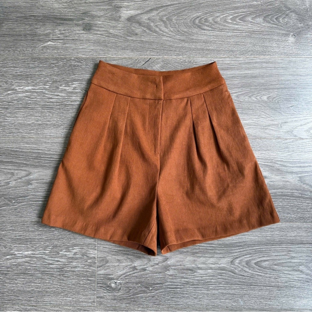 ViS Store - Quần short nhung nữ chữ A