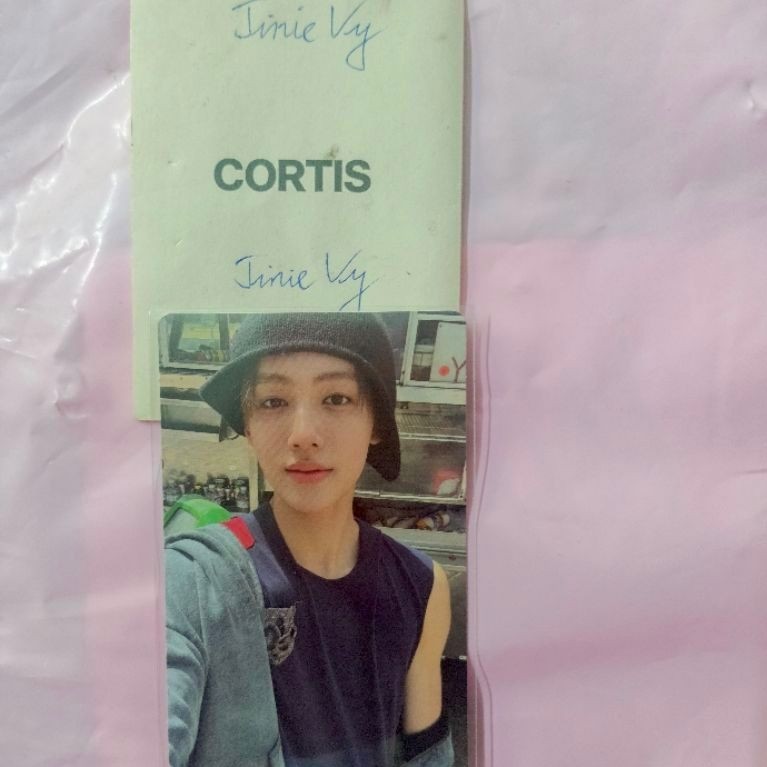 card Seonghyeon lúm scene1 sc1 cortis