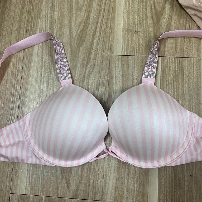 Áo lót Victoria's Secret nâng ngực Bombshell  Add-2-Cups Push-Up Bra