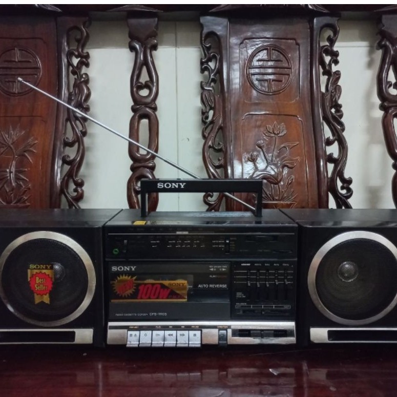 Cassette Sony CFS-1110S ngoại hình vẫn còn đẹp theo thời gian, zin nguyên bản.