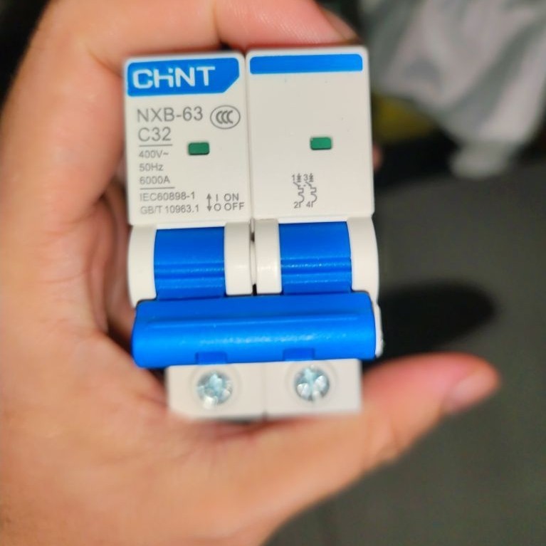 Aptomat CB Chint 16-32A
