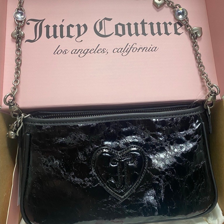 [ORDER 10-15DAY] Túi kẹp nách Juicy Couture Patent Heart Shoulder Bag Full Box & Tag
