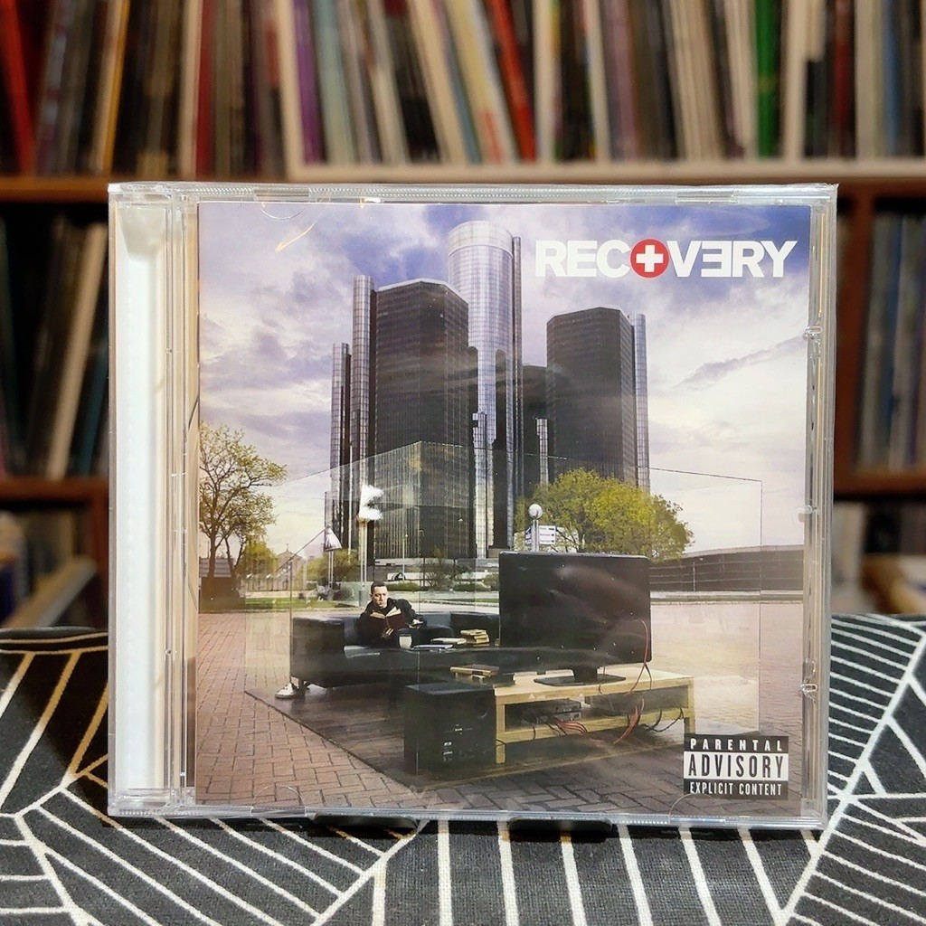 cd Recovery  Eminem album made in EU