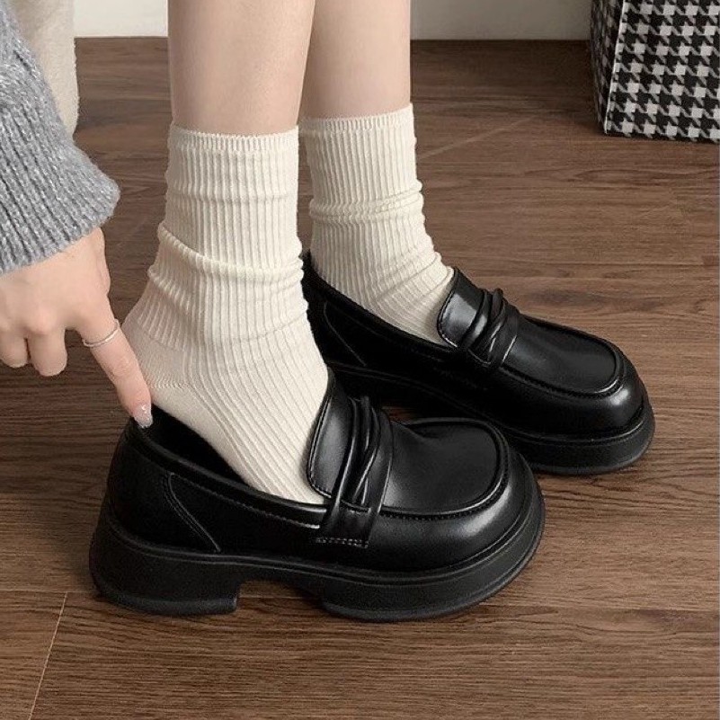 Giày Loafer Nữ Đế Cao  Giày Loafer Nữ Đế Cao – Thanh Lịch & Cá Tính