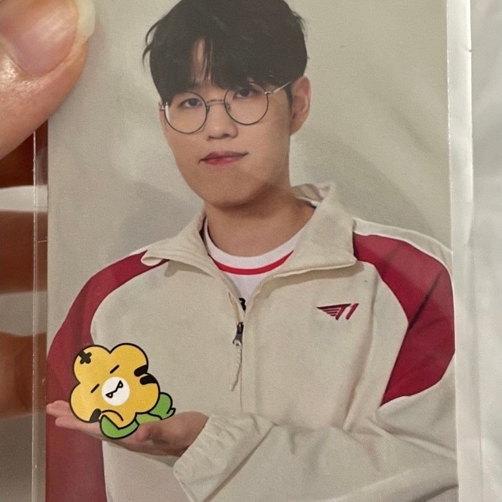 card T1 Oner (thuộc set plushie T1klz)