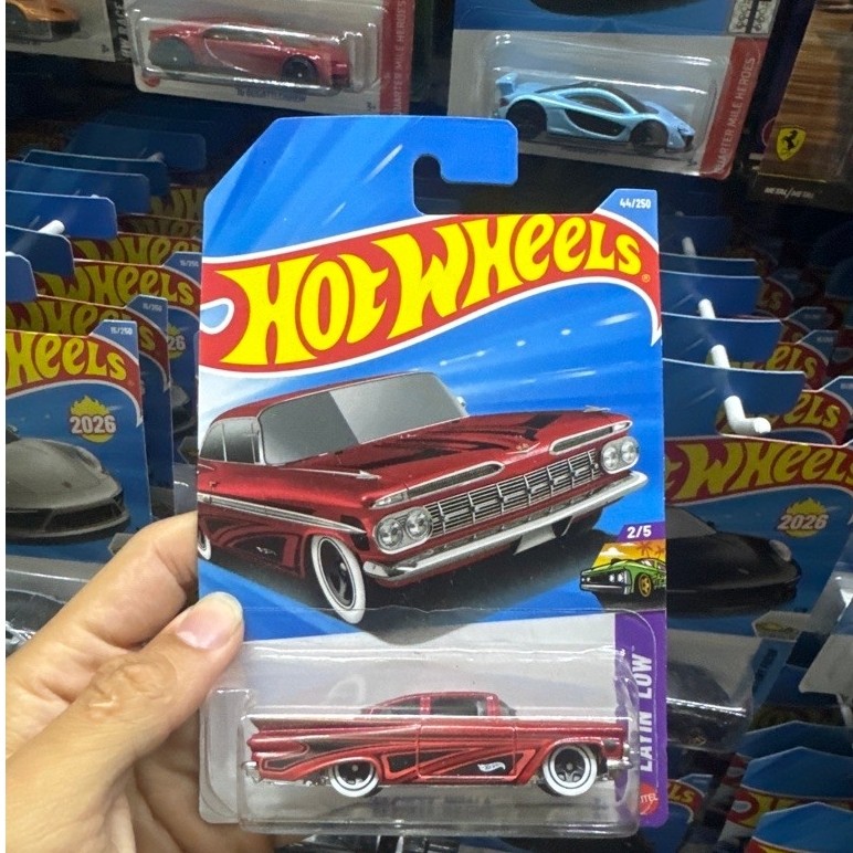 (Có sẵn-Hoả tốc SG) Xe mô hình 1:64 Hotwheels chính hãng Mattel 59 Chevy Impala