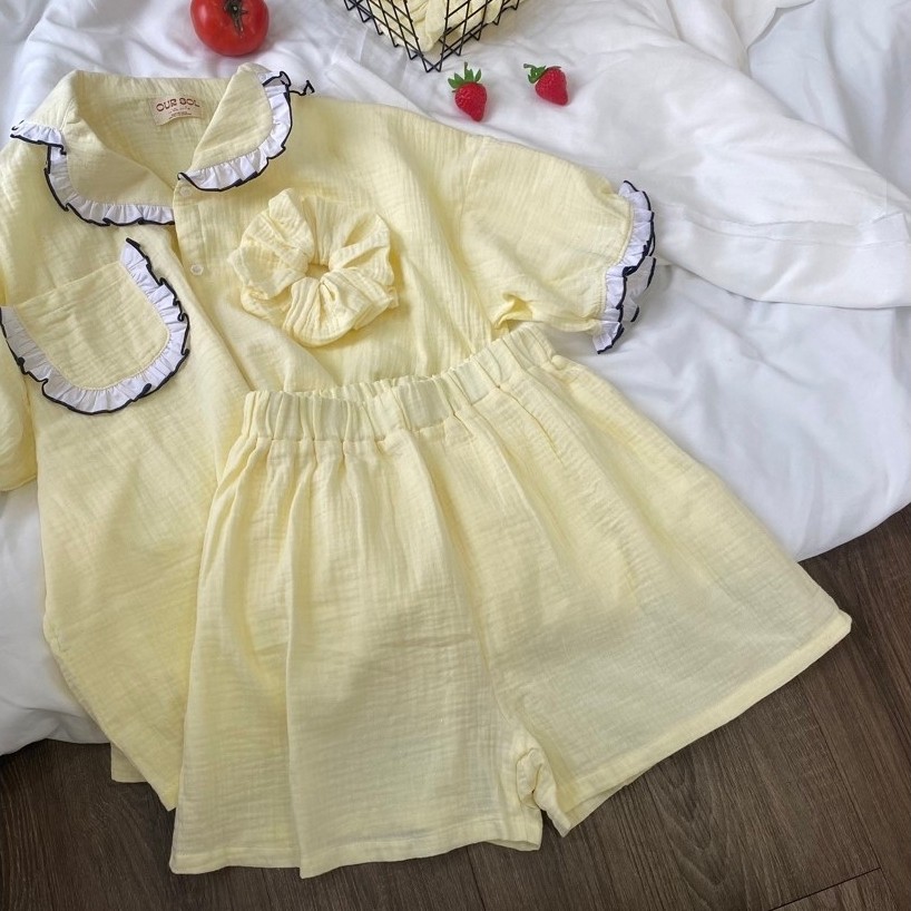 Bộ Ngủ Pyjama Nữ Muslin Vàng Butter our sol (TẶNG Scrunchies muslin vàng size lớn)
