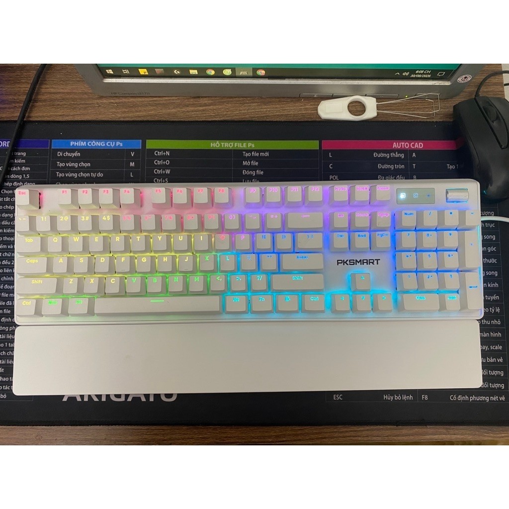 Thanh lý bàn phím cơ gaming K104 PRO led RGB hàng likenew