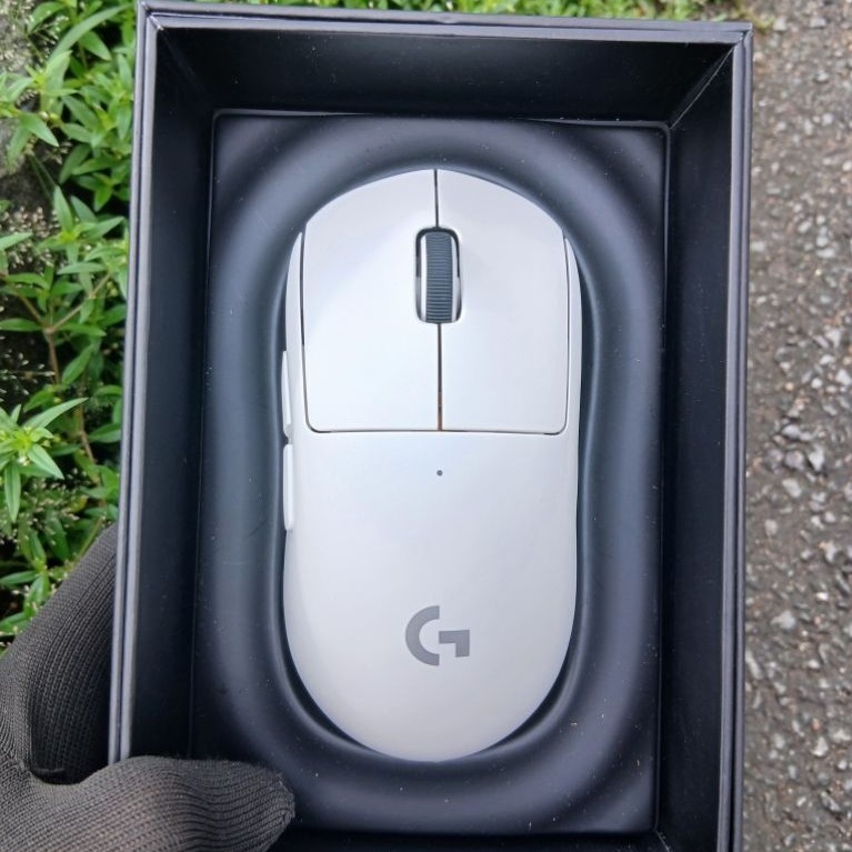 Chuột không dây Gaming Logitech G Pro X Superlight 1 (Gpro x spl 1) hàng cũ chính hãng