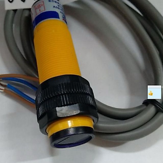 - Sen sơ quang E3F-DS10Y1 điện áp 90-250V ......