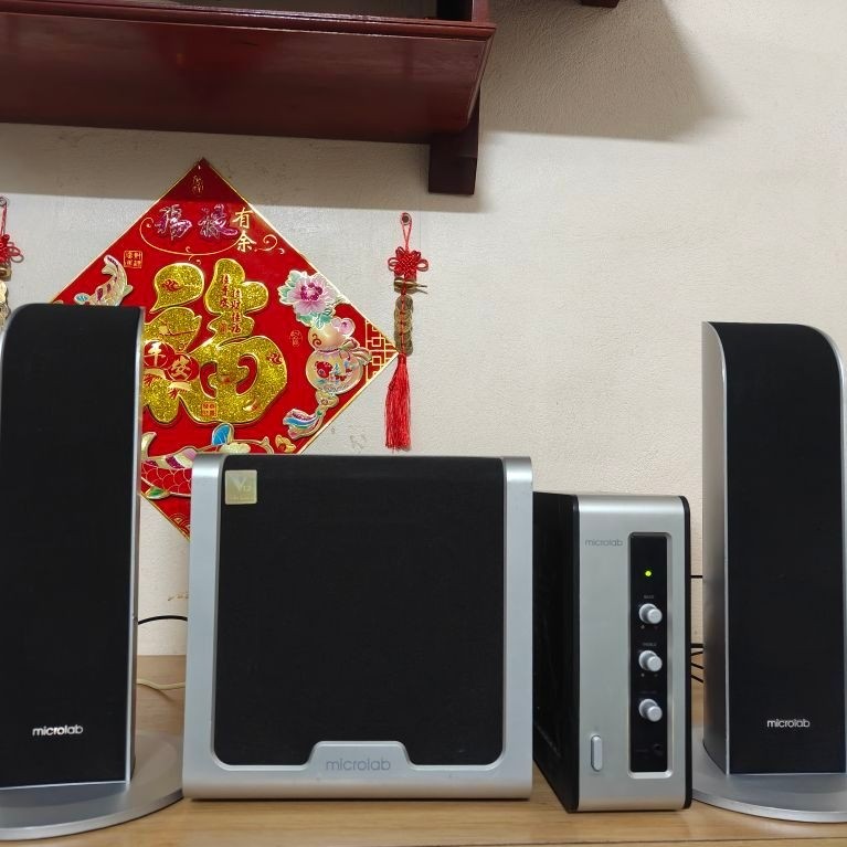 Loa Máy Tính Microlab Loa FC360 54w - đẹp 90% chất âm hay bass phê