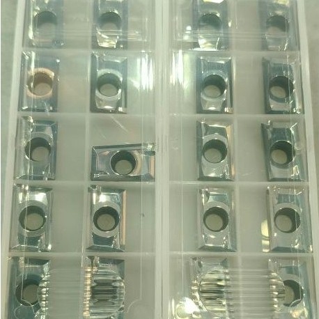 Chíp phay APKT1135 và APKT1604 hãng AMTOOL CHUYÊN NHÔM...HÀNG CHẤT LƯỢNG CAO, ĐỘ BÓNG CAO👍👍👍