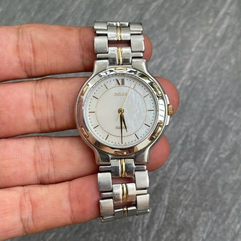 Đồng hồ nữ Seiko Dolce mặt xà cừ kính saphia size 33mm chạy pin hàng si