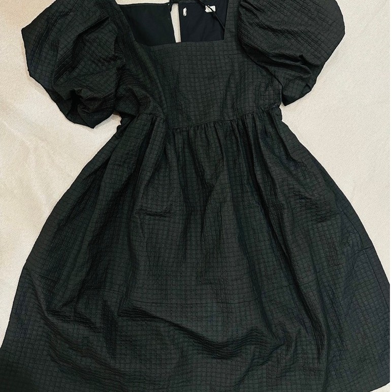 Váy babydoll hàng hịu cắt tag. Size S, M