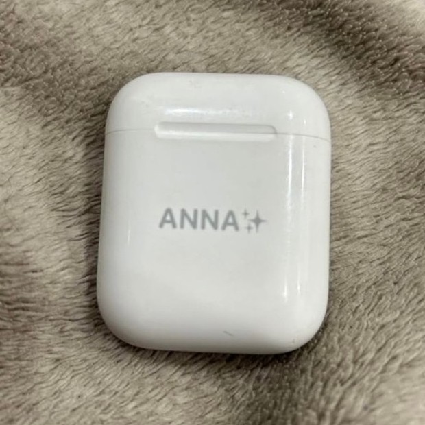 Hộp sạc tai nghe Apple Airpods 2 Trắng
