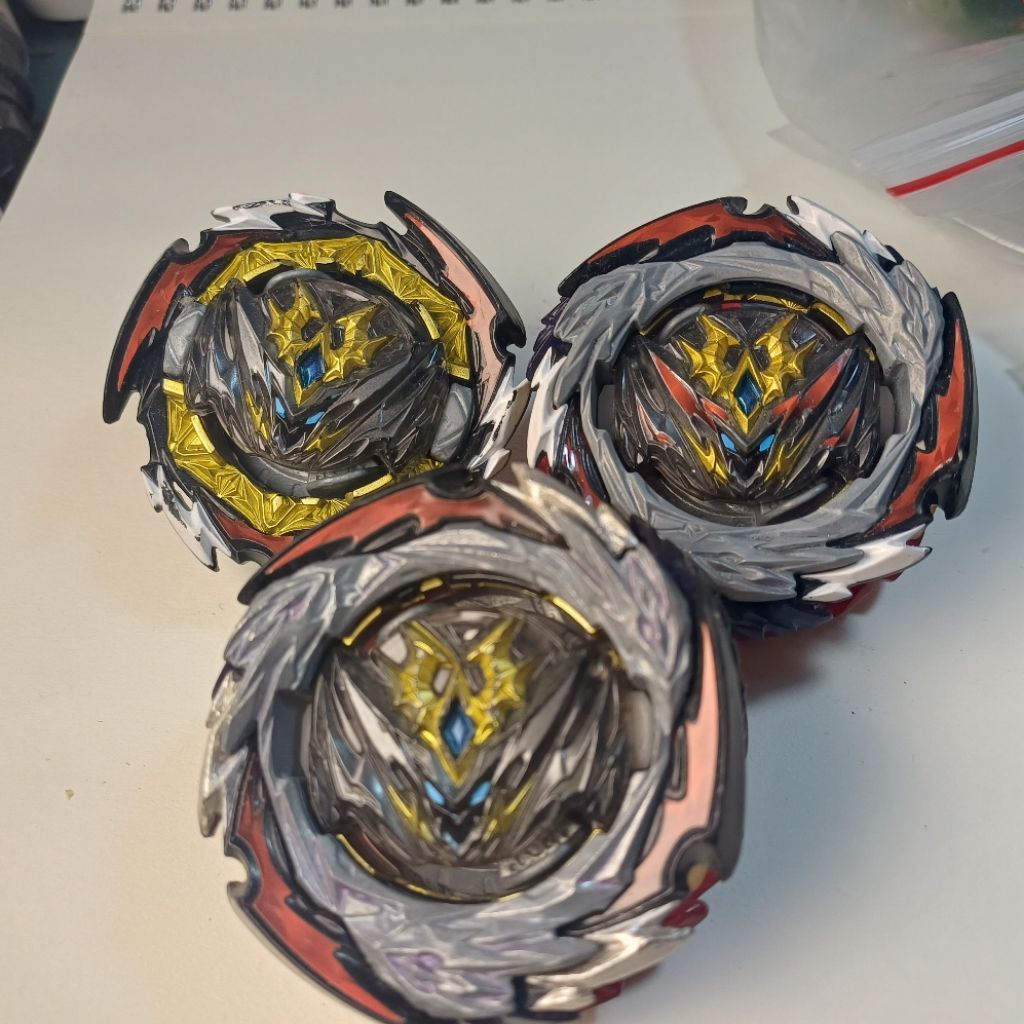 con quay beyblade burst Dynamite Belia tự chọn