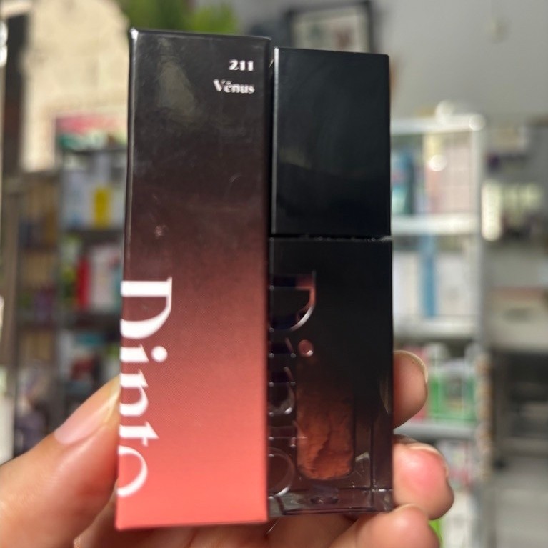 (Hàng có sẵn) Son bóng Dinto 211 Venus. Đây là dòng Son Tint Bóng Thuần Chay Dinto Blur-Glowy Lip Ti
