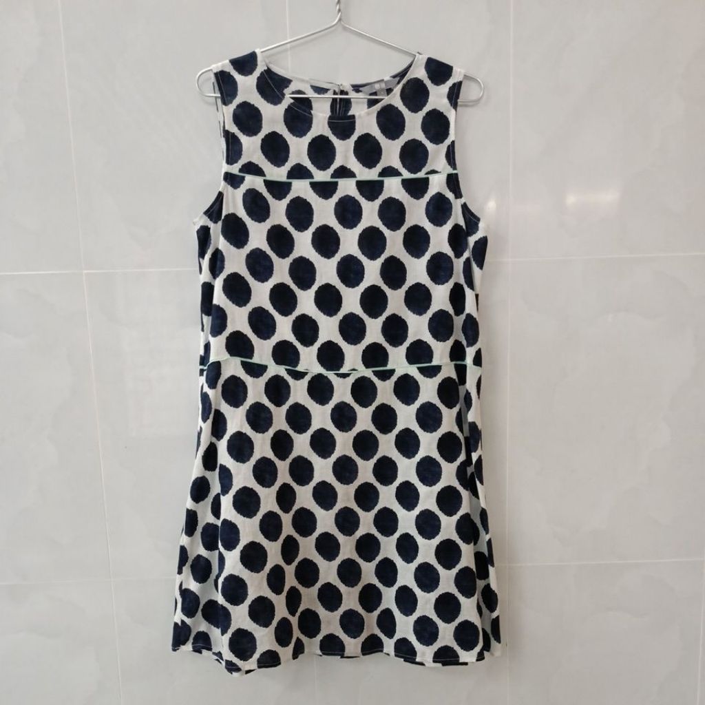 2hand đầm sát nách linen phối Nhật UNIQLO