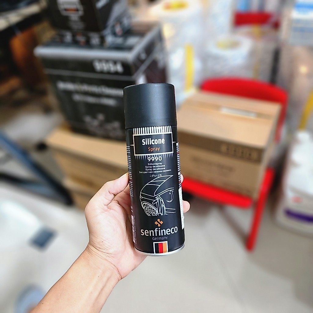 Xịt dưỡng gioăng cao su, bôi trơn chống kẹt kính Silicone Spray Senfineco 9990