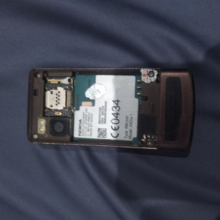Xác Nokia 6500s không lên nguồn(vui lòng đọc kỹ mô tả trước khi mua)