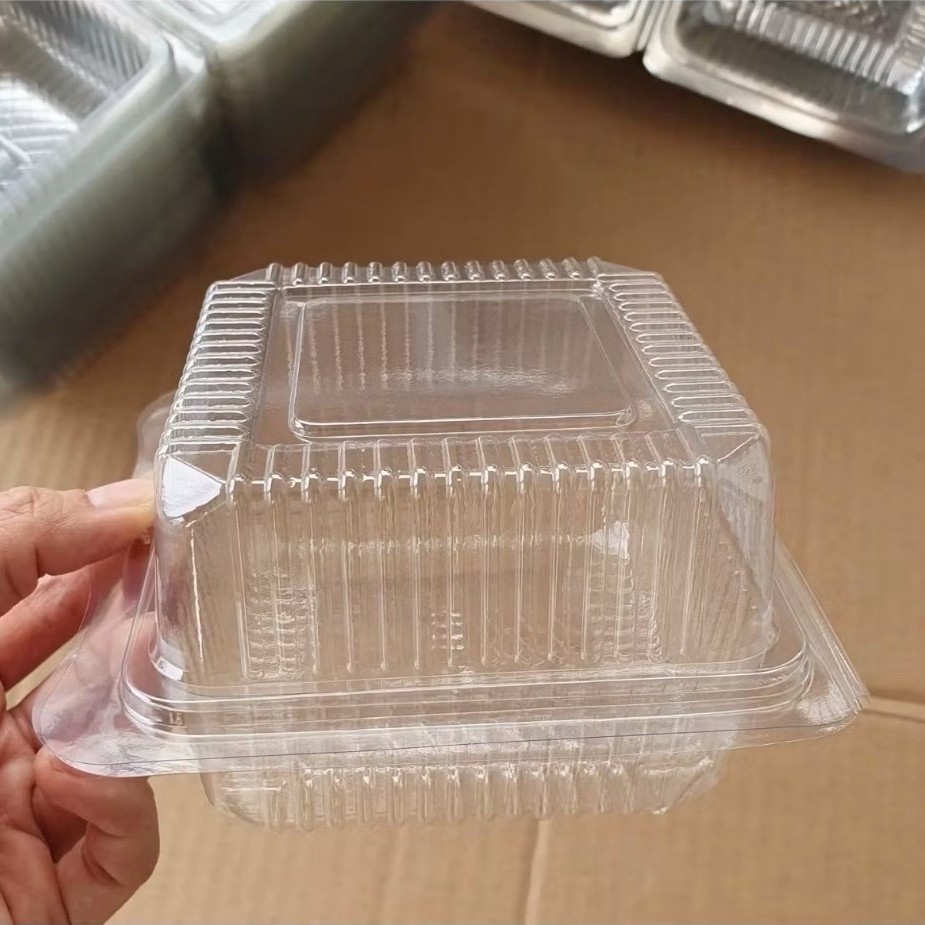 Lốc = 100 cái hộp  nhựa  định hình  vuông cao H52/TA 05