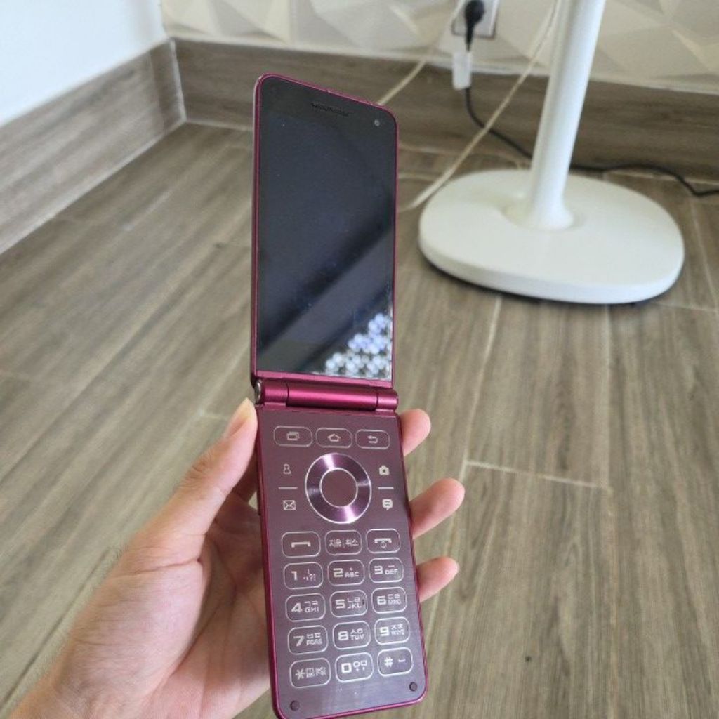 Điện thoại Nắp gập Samsung Folder 2 Đỏ Đô 2/32 2021 96%