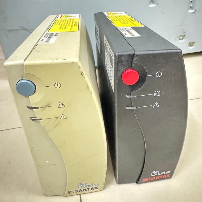 Bộ lưu điện UPS SANTAK TG500 không bình