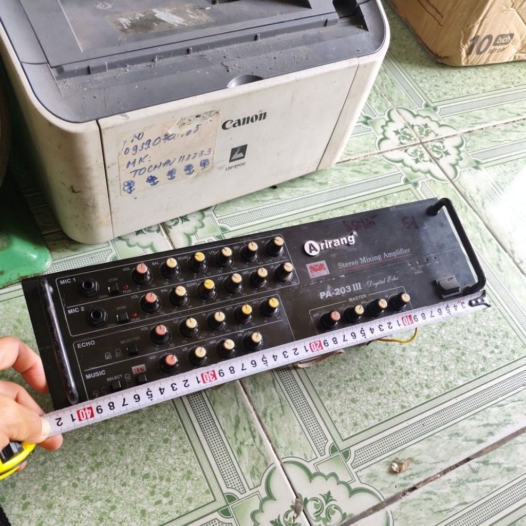 mặt trước pre amply karaoke anh em về tháo lấy linh kiện mã 51