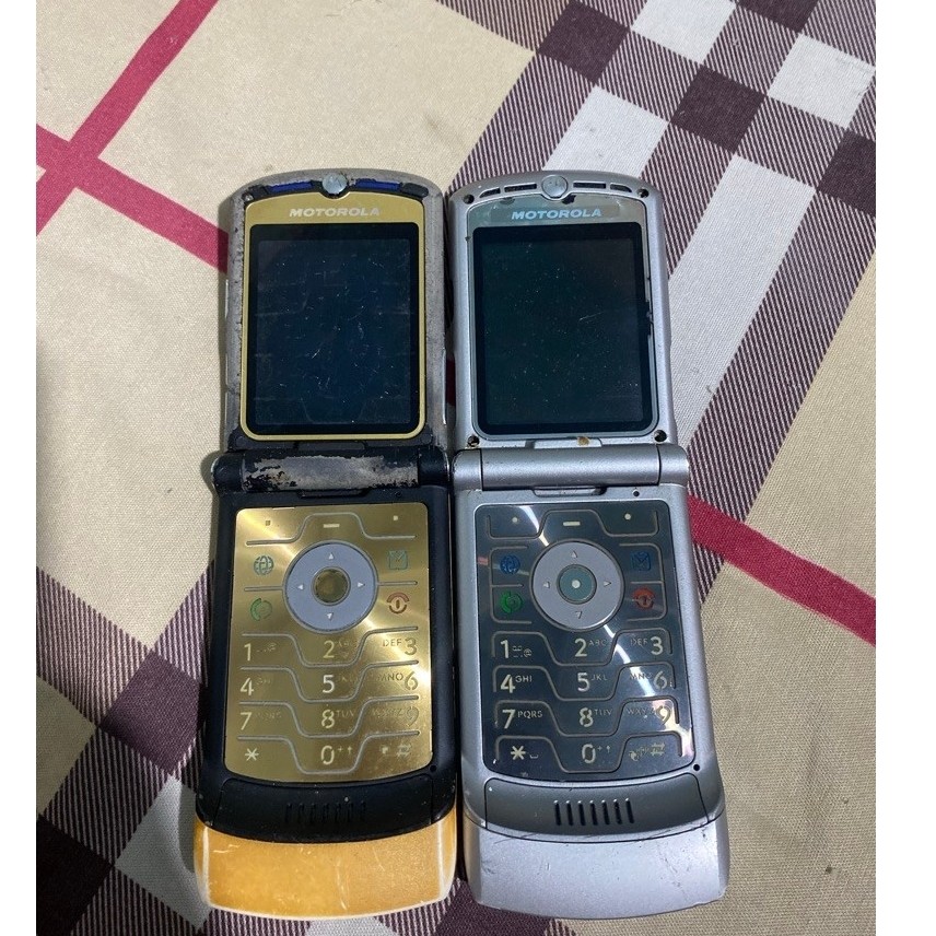 cặp motorola v3 1 cây v3i 1 cây v3 thường