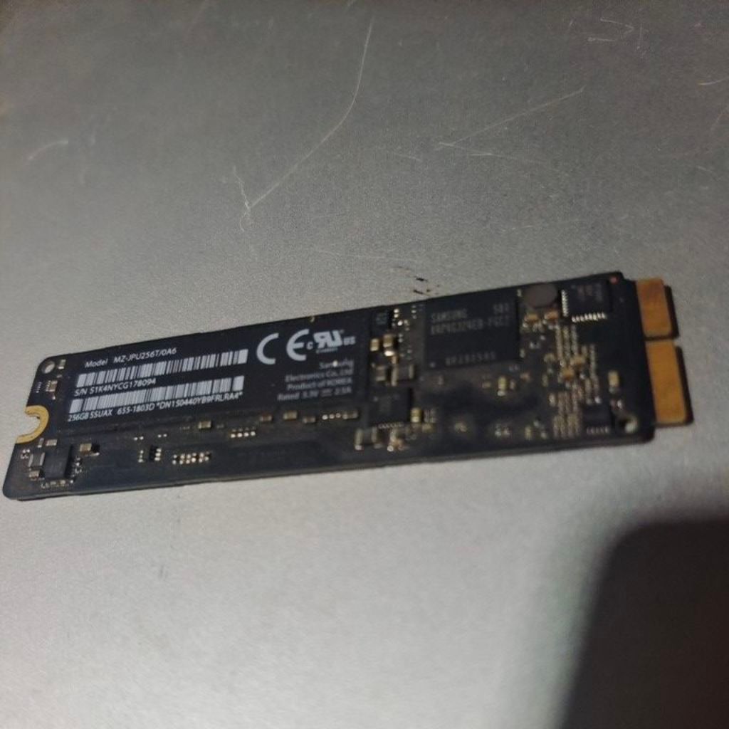 Ssd samsung 256gb mz-jpu256t/0a6 ssuax dành cho laptop mb 2015 a1502 hàng tháo máy chỉ 1 chiếc